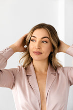 Load image into Gallery viewer, Distressed Camel Leather & Brass Small Circles Earrings