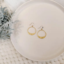 Load image into Gallery viewer, Brushed Brass Ornament Earrings