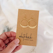 Load image into Gallery viewer, Brushed Brass Ornament Earrings