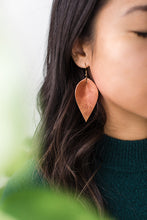 Load image into Gallery viewer, Distressed Russet Leather Leaf Earrings