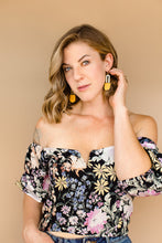 Load image into Gallery viewer, Mustard Yellow Leather & Brass Earrings