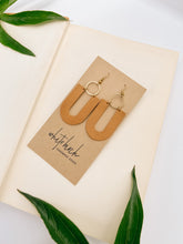 Load image into Gallery viewer, Biscuit Brown U-Shaped Leather & Brass Ring Earrings