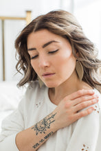 Load image into Gallery viewer, Putty Tan Leather Earrings