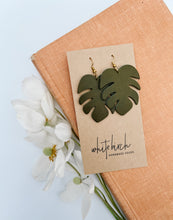 Load image into Gallery viewer, Monstera Leaf Shape Green Leather Earrings