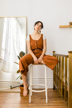 Load image into Gallery viewer, Yukon Cognac Leather Leaf Earrings