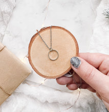Load image into Gallery viewer, Silver Circle Necklace