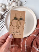 Load image into Gallery viewer, Distressed Olive Leather &amp; Brass Circles Earrings
