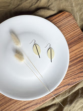 Load image into Gallery viewer, Butter Yellow Leather Petal and Silver Bar Earrings
