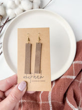 Load and play video in Gallery viewer, Bruma Brown Leather Bar Earrings
