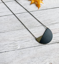 Load image into Gallery viewer, Geometric Army Green &amp; Black Leather Necklace
