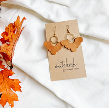 Load image into Gallery viewer, Distressed Orange Honey Cloud and Small Brass Circle Earrings
