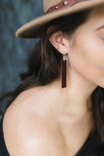 Load image into Gallery viewer, Lavender Purple Leather Bar Earrings.

