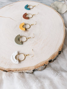 White and Gold Fleck Leather and Brass Ring Earrings