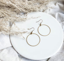 Load image into Gallery viewer, Brass Circle Statement Earrings
