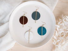 Load image into Gallery viewer, White Birch Cork Leather Disc and Brass Bar Earrings
